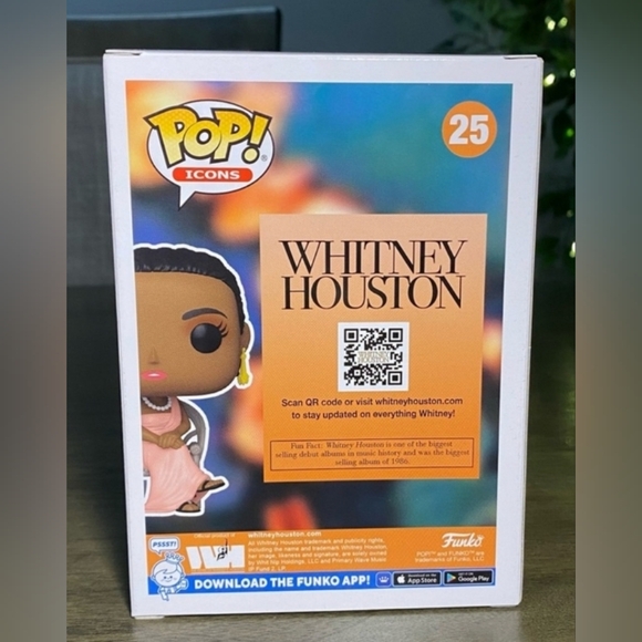 Funko Pop Icons: Whitney Houston #25 - Picture 2 of 3